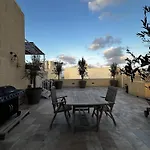Ta' Pinu - Luxury Heritage Living Lejlighed